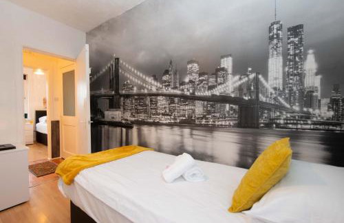 PREMIER - Chapel House with Driveway! - Foto 12