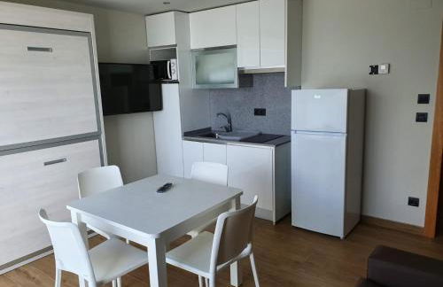 Apartamentos Playa De Los Barcos - Foto 50