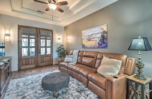 Pool and Spa! Phoenix Mansion Near Spring Training - Foto 4