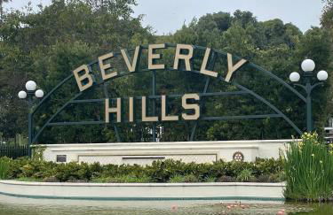 Beverly Estates - Photo 73