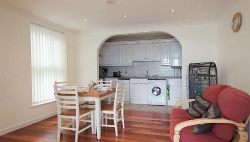 7 The Priory - Foto 3