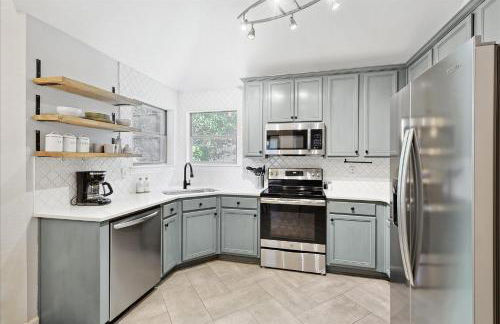 Luxury Gem in the Forest-Pool&Jacuzzi&Cinema&Games - Foto 14