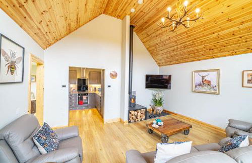 Roe Deer Lodge with Hot Tub - Foto 18