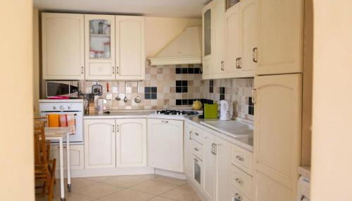 TERRAZZA PANORMICA PICINISCO, 3 CAMERE, 2 BAGNI CASA VACANZE COLLEPOSTA uno - Foto 4