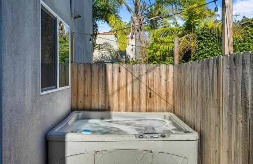 Belmont Shore Getaway with Hot Tub and Firepit - Foto 32