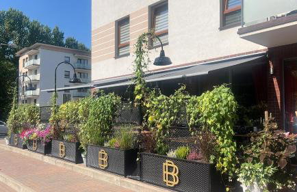 EUROPA22 Apartament z JACUZZI w samym sercu miasta Tomaszów Maz - balkon z widokiem na park i fontanny Szybkie zameldowanie od 13 - Foto 26