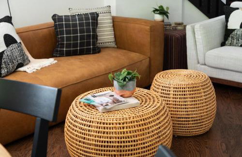 New Beautifully Updated Home with Gameroom! - Foto 71