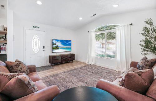 Near Zion Remodeled 2BR Sleeps 6 Game Garage - Foto 7