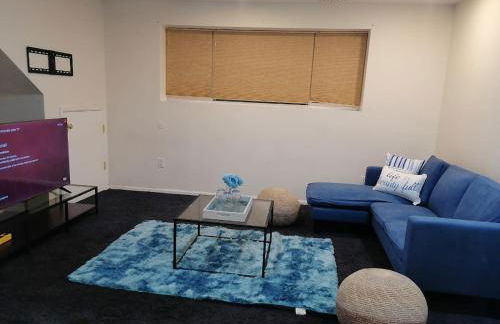 Great motherlaw apartments with your own entrance! - Foto 25