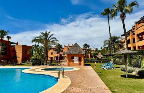 Piso de lujo totalmente equipado a estrenar para 6 - Foto 35