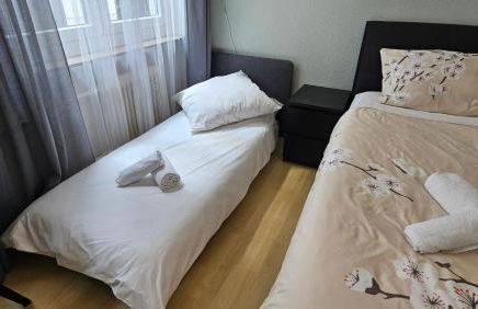 Top Central Stay - Cozy Bedroom & Kitchen in the Heart of the City and Hauptbahnhof - Foto 6
