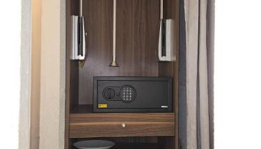 Studio village naturiste vue sur port nature 7 - Foto 2, wardrobe