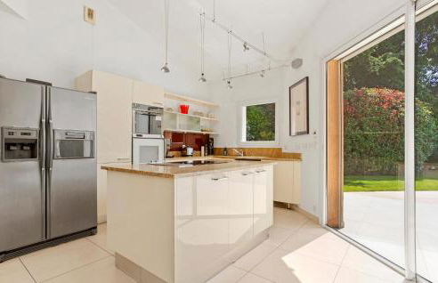 Wunderschönes Haus In Saint-Jean-De-L'estere - Foto 5