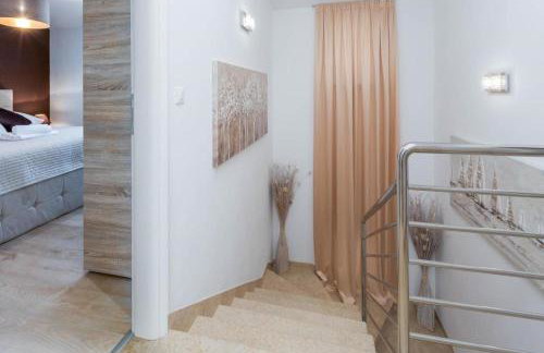 Villa Mirjana with private Pool - Foto 10