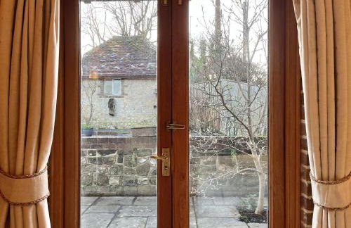 The Old Tractor Shed by inspirestays-com - Foto 25