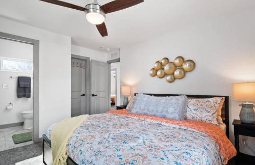 Gorgeous Remodel Game Room Sleeps 8 - Foto 37