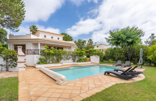 Peaceful and lovely retreat with a pool #1982 - Foto 38