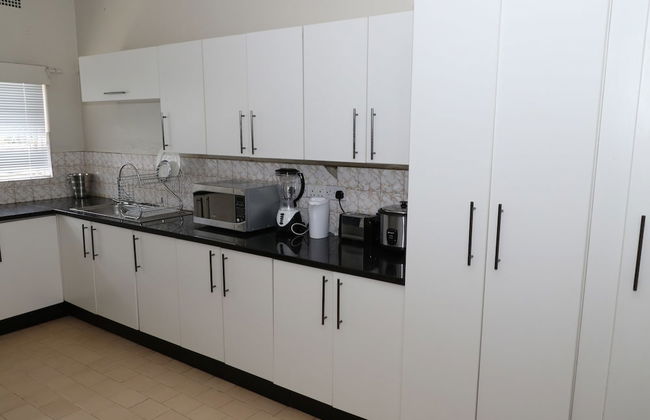 Eastlea 3-Bedroom Apartment - Foto 8