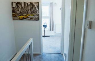 Modern 2 bedroom Terrace - Foto 19