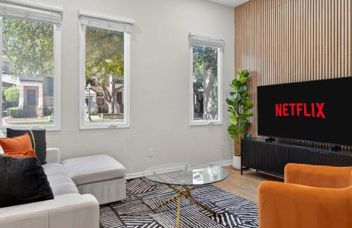 Worldcup Ready Beautifully Furnished One Bedroom Apartment in the Heart of West Village Dallas with Pool and Free Parking - Foto 22