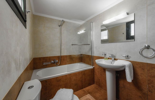 Alonaki Apartments - Photo 72