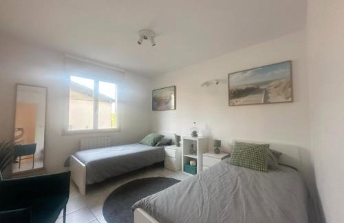 Lovely Holiday Home in Loire for 10 - Photo 17