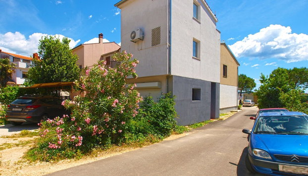 Apartment Lavender 700 - Photo 2, Primary image