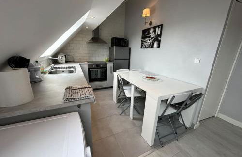 Modern Family House near Astérix Airport Chantilly - Foto 18