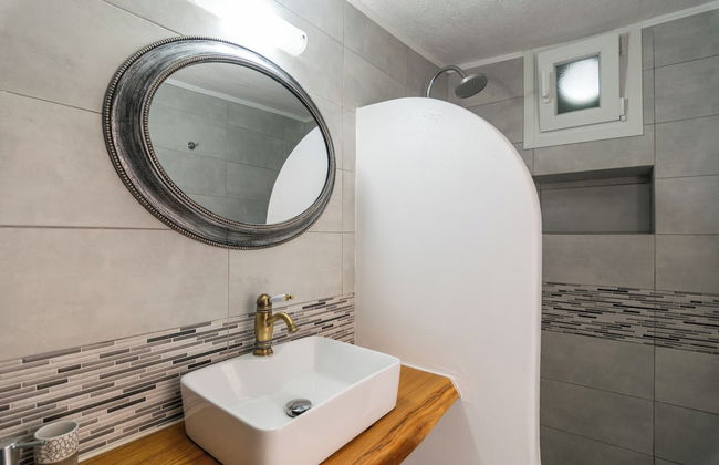 FANI DREAM SUITE 2&3 By Vilos Suites - Photo 21