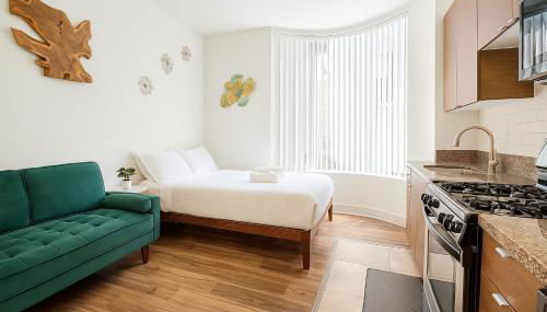 Modern 1BR Retreat in Marina del Rey - Pool, Hot Tub & Gym, Sauna - Foto 2