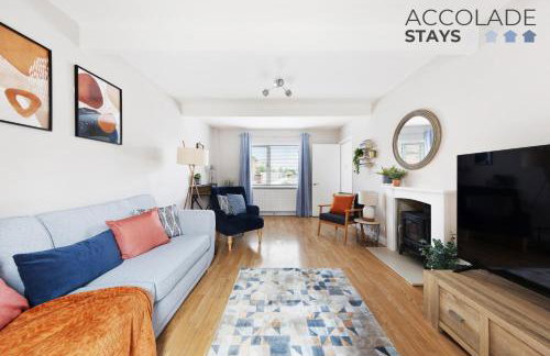 3 bed, 2 Bath, Sleeps 6, with Free Parking & WiFi, ideal for contractors and families - Foto 2