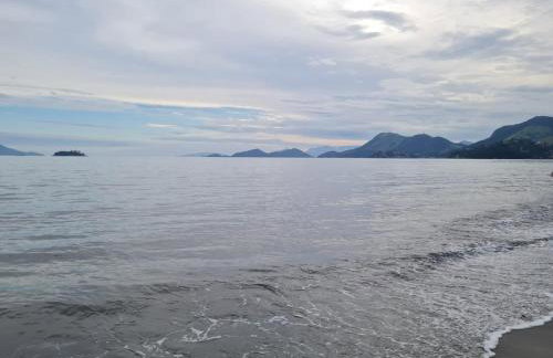 Apto 2 ambientes 1 quarto e a sala Cond Reserva do Sahy - Foto 17