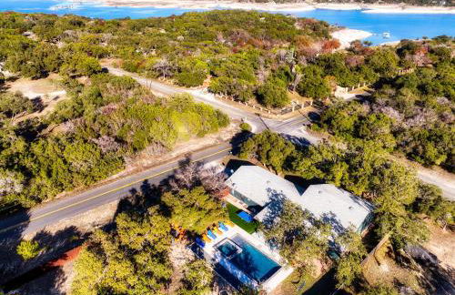 Heart of Lake Travis-Hot Tub&Pool-Black Light Room - Foto 56