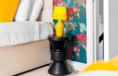 Modern 6-Bedroom Home - Sleeps 12 - Parking - Garden 568P - Foto 59