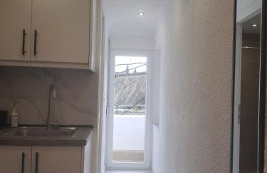 Funky, cute flat close t center - Foto 1