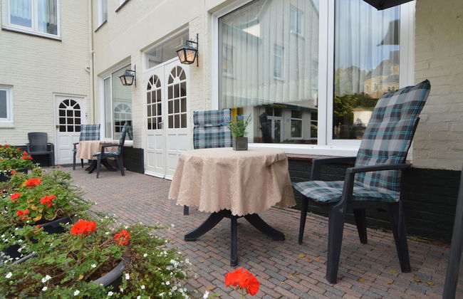 Snug Apartment in Schin op Geul Near Public Pool - Photo 72