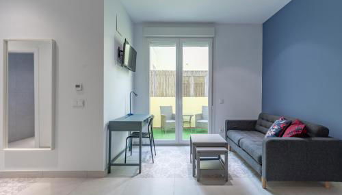 Sunny,Private Terrace,Wheelchair access - Photo 3