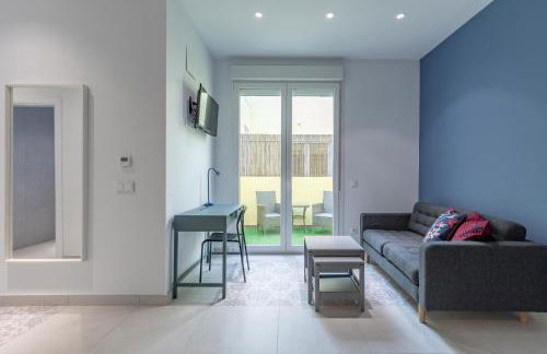 Sunny,Private Terrace,Wheelchair access - Photo 3