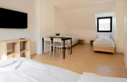 Tolstov Apartments - 1 , 2 and 3 Room Monteur Apartments - Photo 19