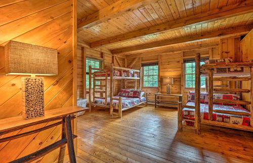 Athol Cabin with Deck and Fire Pit, 10 Mi to Lake - Foto 22