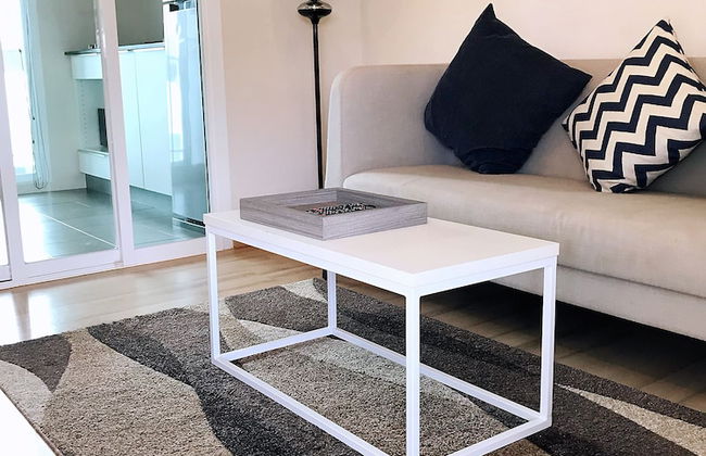 The Base Downtown Condo by Joy - Foto 6