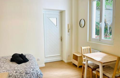 Le petit meublé hyper Centre - Foto 11