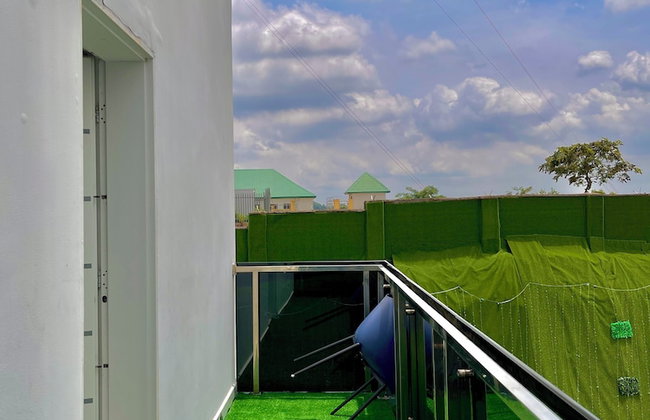 Lisa Suites - Photo 45