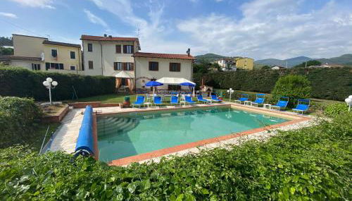 Villa con piscina Privata tra Versilia e Cinque Terre - Foto 2, Garden, sunbed, Garden view