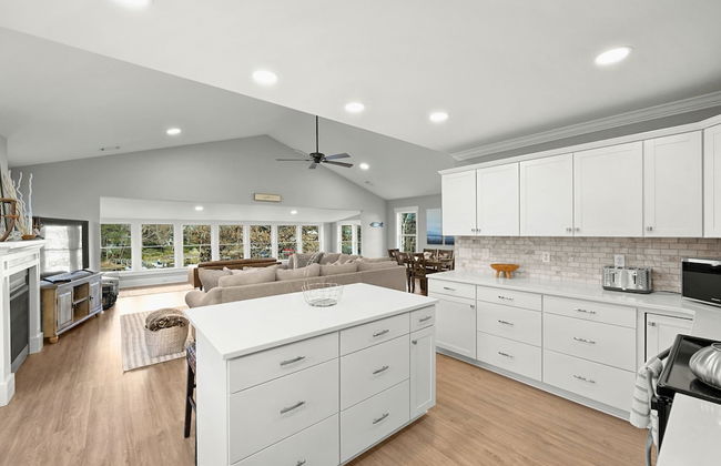 Dock Days by Avantstay Swimming Platform Dock - Foto 17