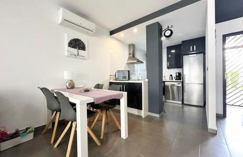 Oasis Beach nice ground floor bungalow overlooking the pool and garden - Foto 7