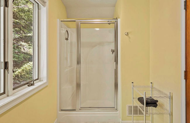 Tranquil Waterside by Avantstay Lakefront + Dock, Game Room, Views - Foto 31