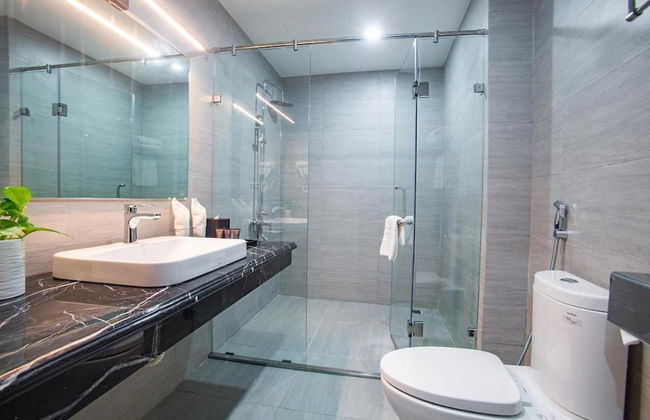 Western Boutique Hotel - Photo 12