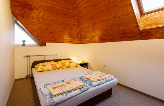 4 bedroom Apartment in Siófok with garden - Photo 12