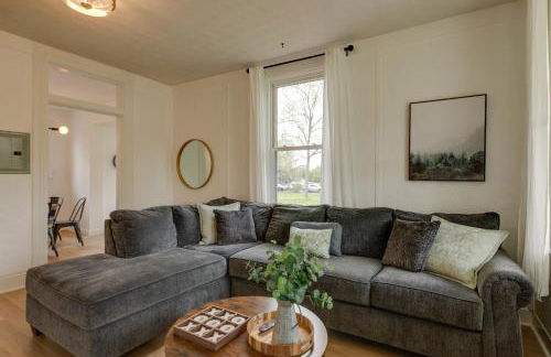 Modern Family Home in Mason with Backyard and Fire Pit - Foto 6